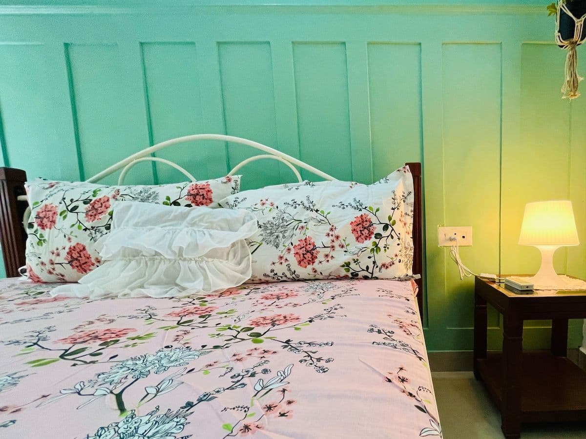 Aesthetic1BHK Studio|Hi speed wifiI5min beach|pool 5